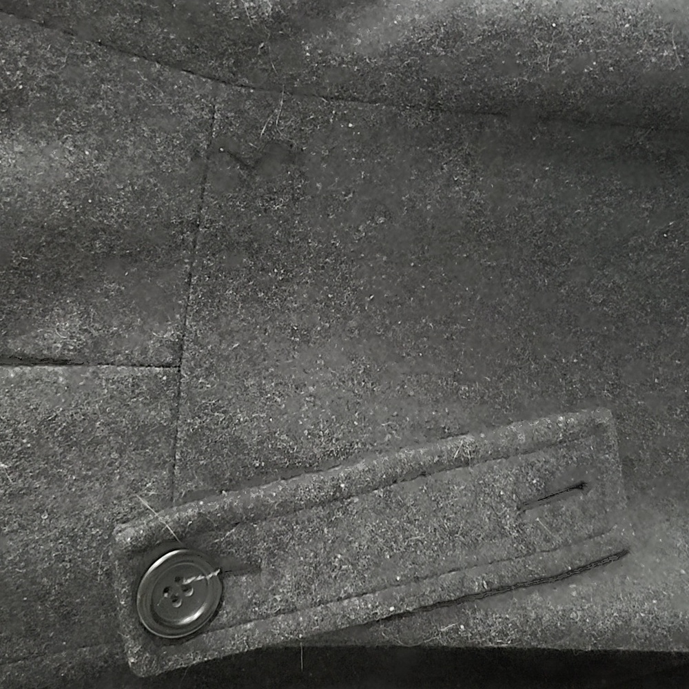 Coat - Picture 3 of 4
